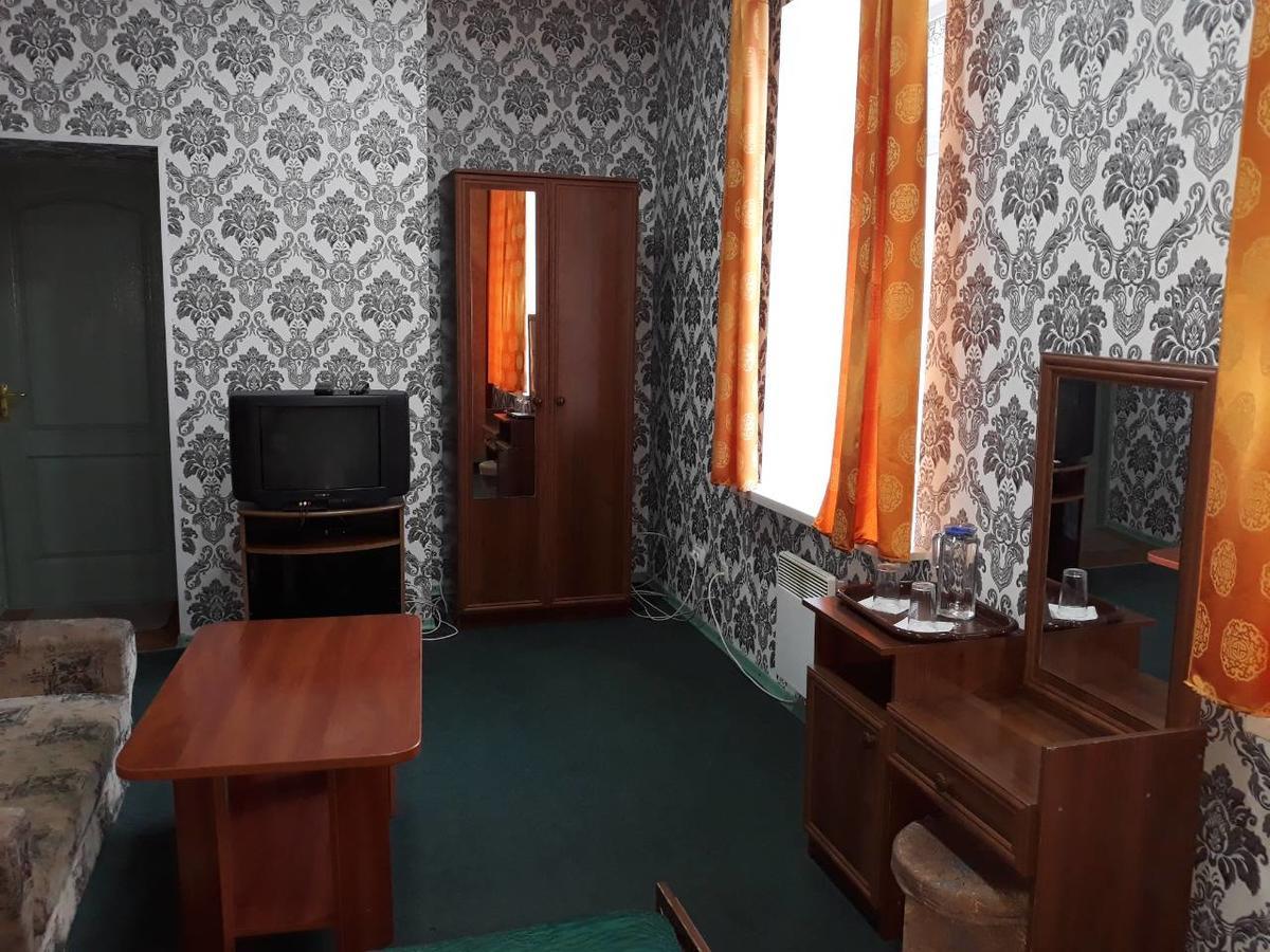 Eurolux Hotel Poltava Luaran gambar